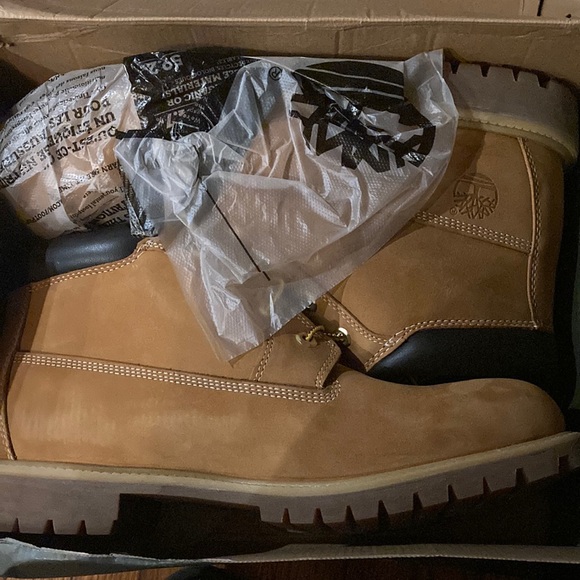 Timberland low top boots